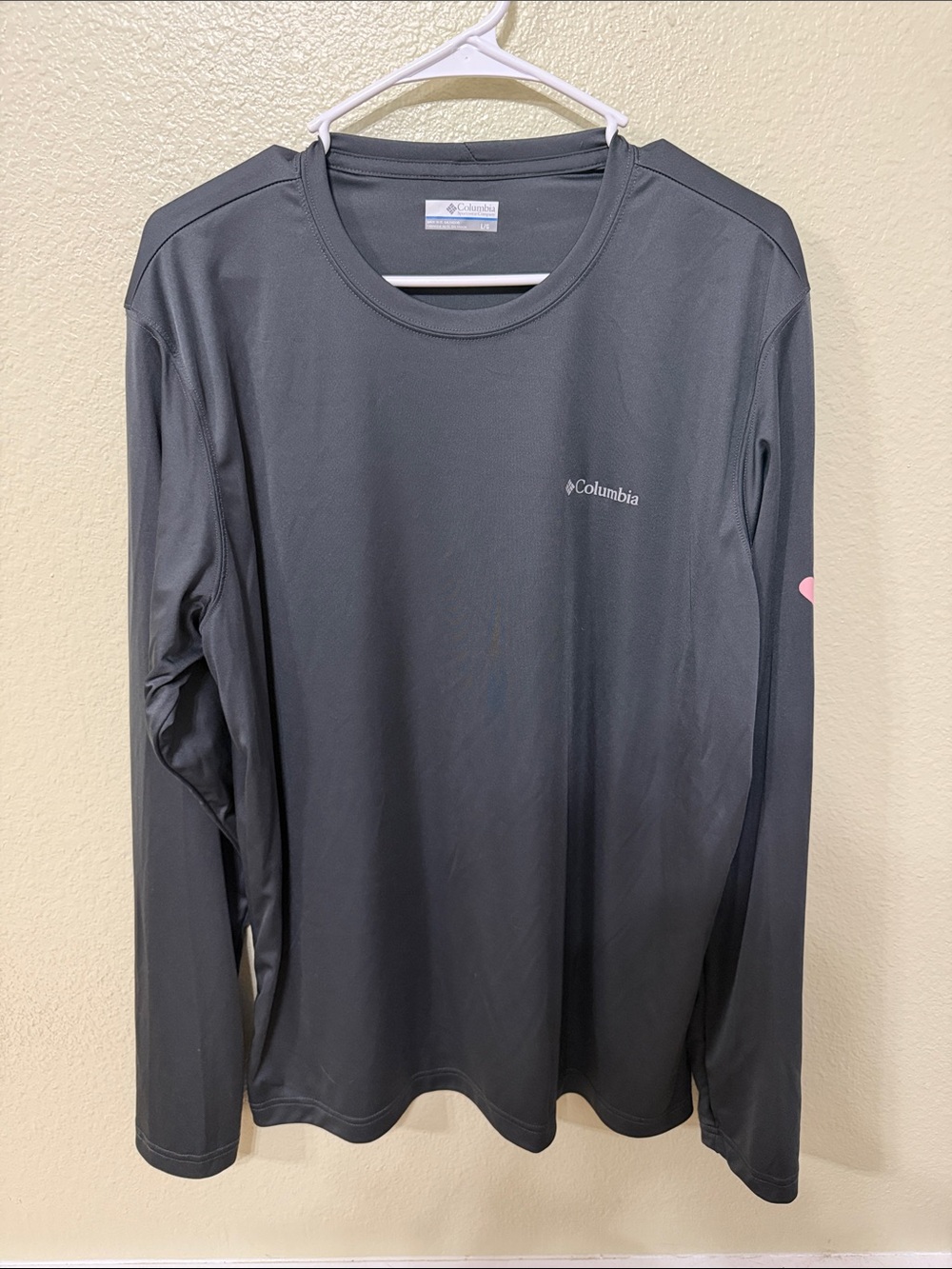 Columbia Long-Sleeve Performance Tee - Charcoal